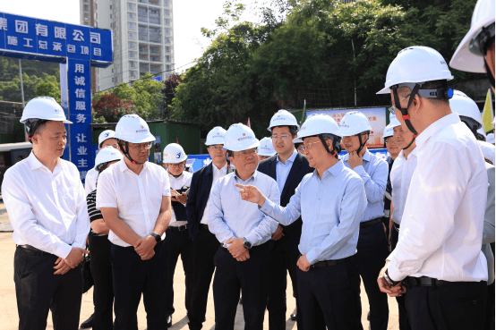 🌸【2024年澳门正版资料大全公开】金融监管总局党委书记、局长李云泽赴贵州调研